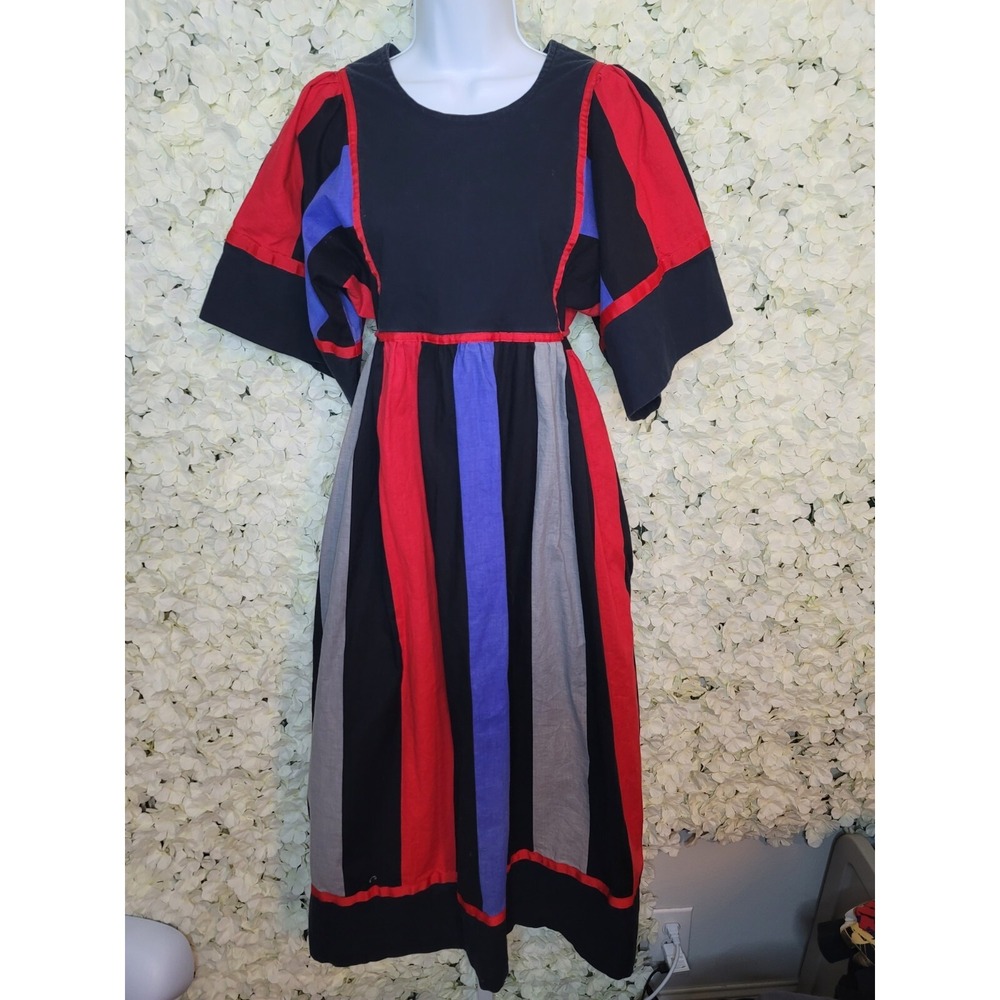 My Honolulu Vintage Dress Size SM Color Block , Wooden Bead Accent, Pockets‎